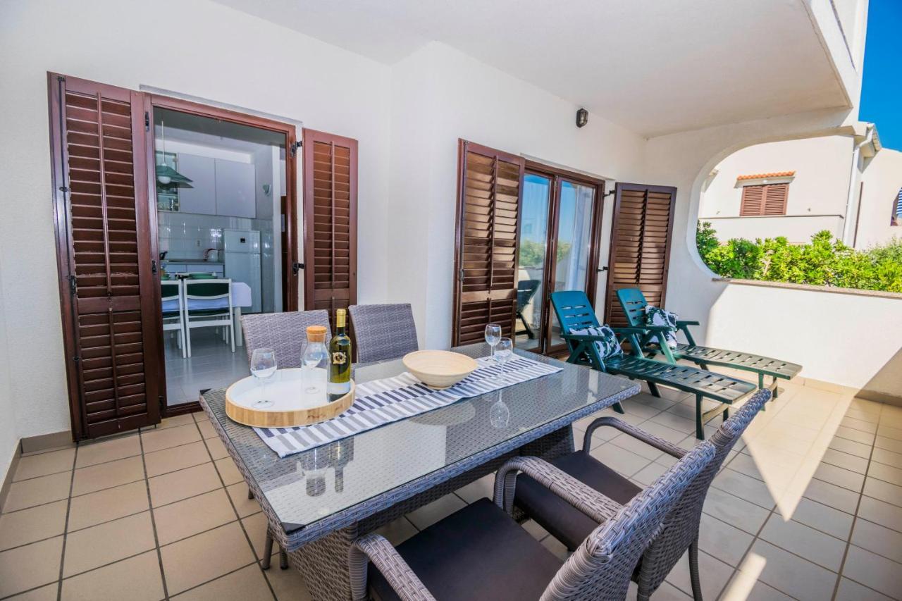 Apartments Pampas Island Pag Паг Екстериор снимка