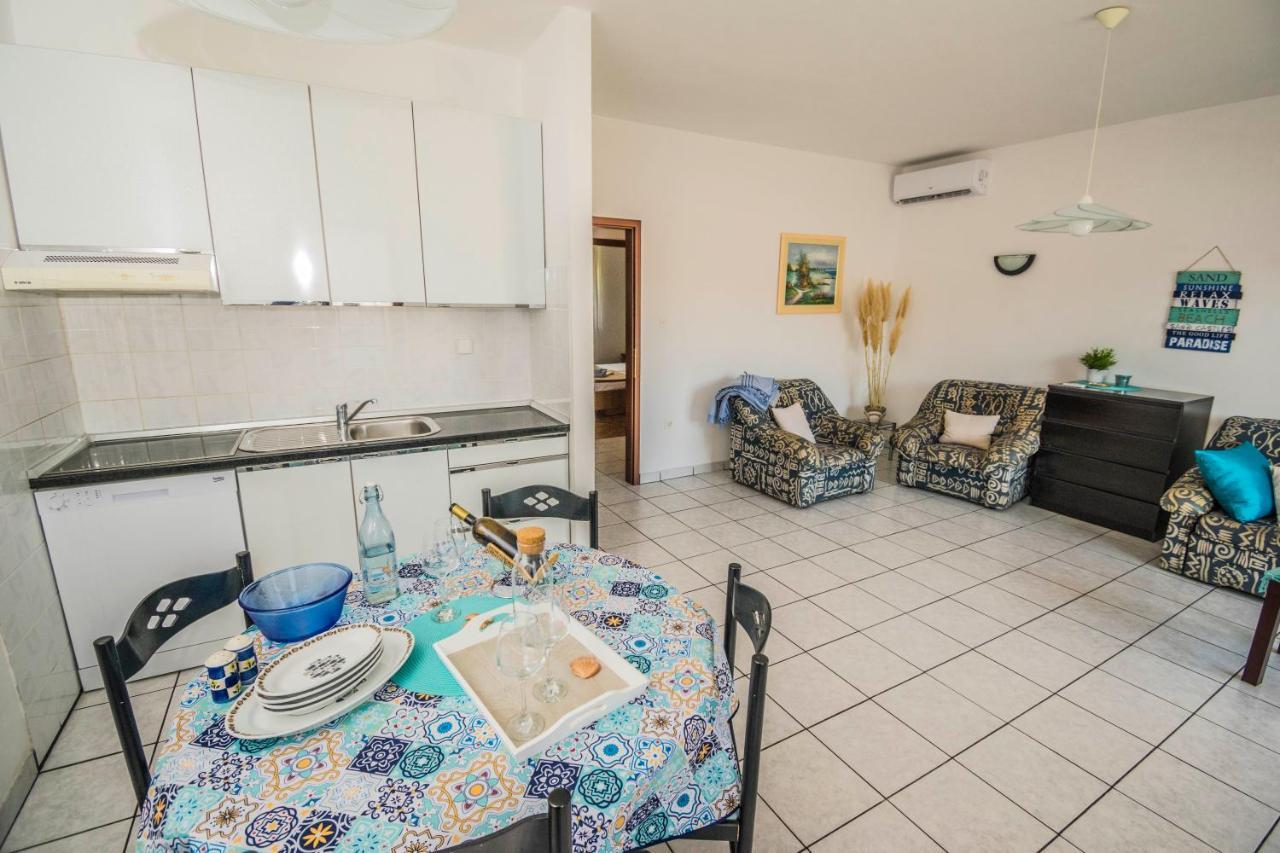 Apartments Pampas Island Pag Паг Екстериор снимка