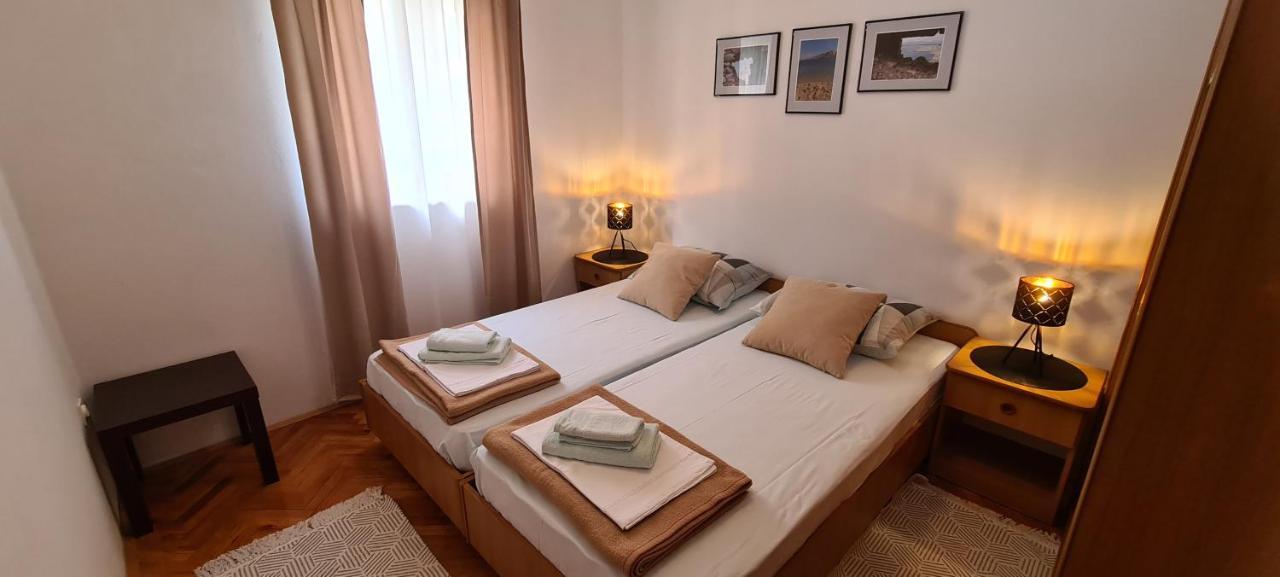 Apartments Pampas Island Pag Паг Екстериор снимка